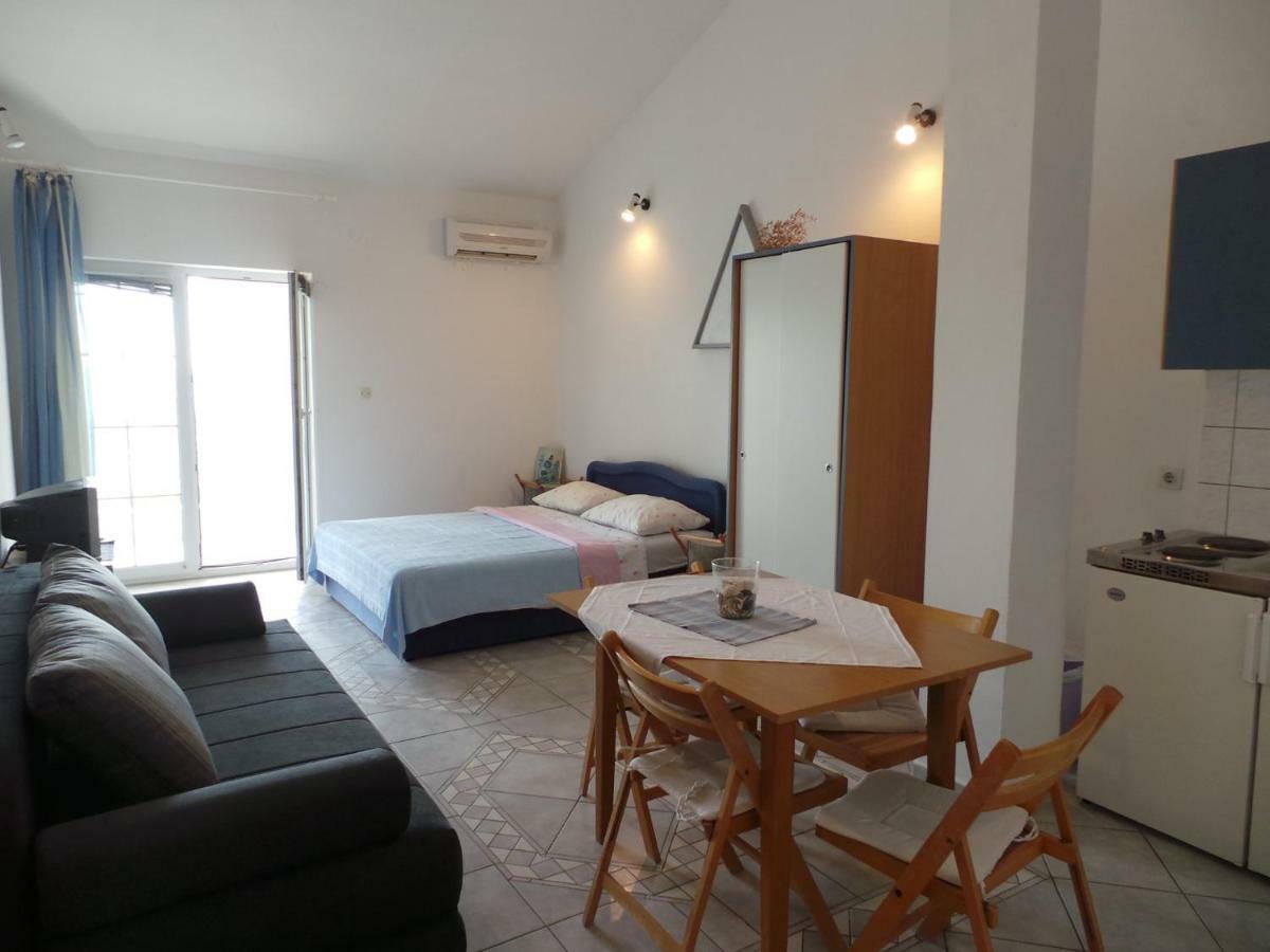 Apartmani Vjera Ribarica Exterior photo